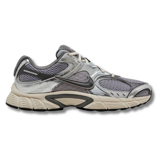 Nike V5 RNR Cement Grey Fog Light